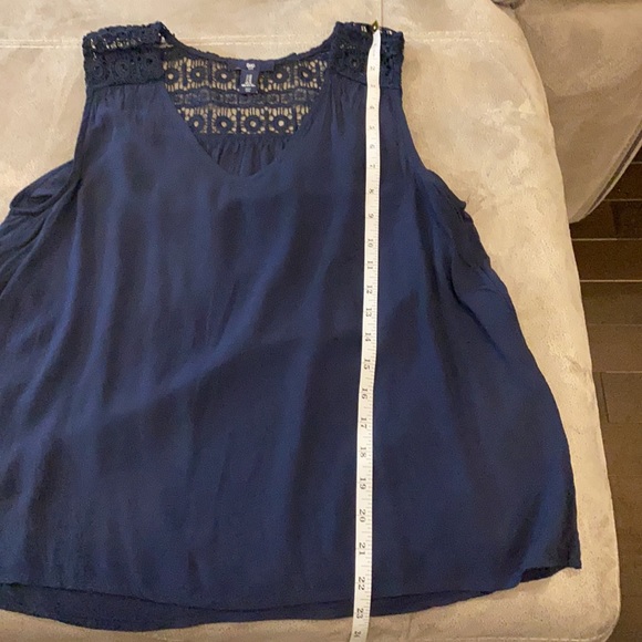 Gap Sleeveless Top - Picture 5 of 5